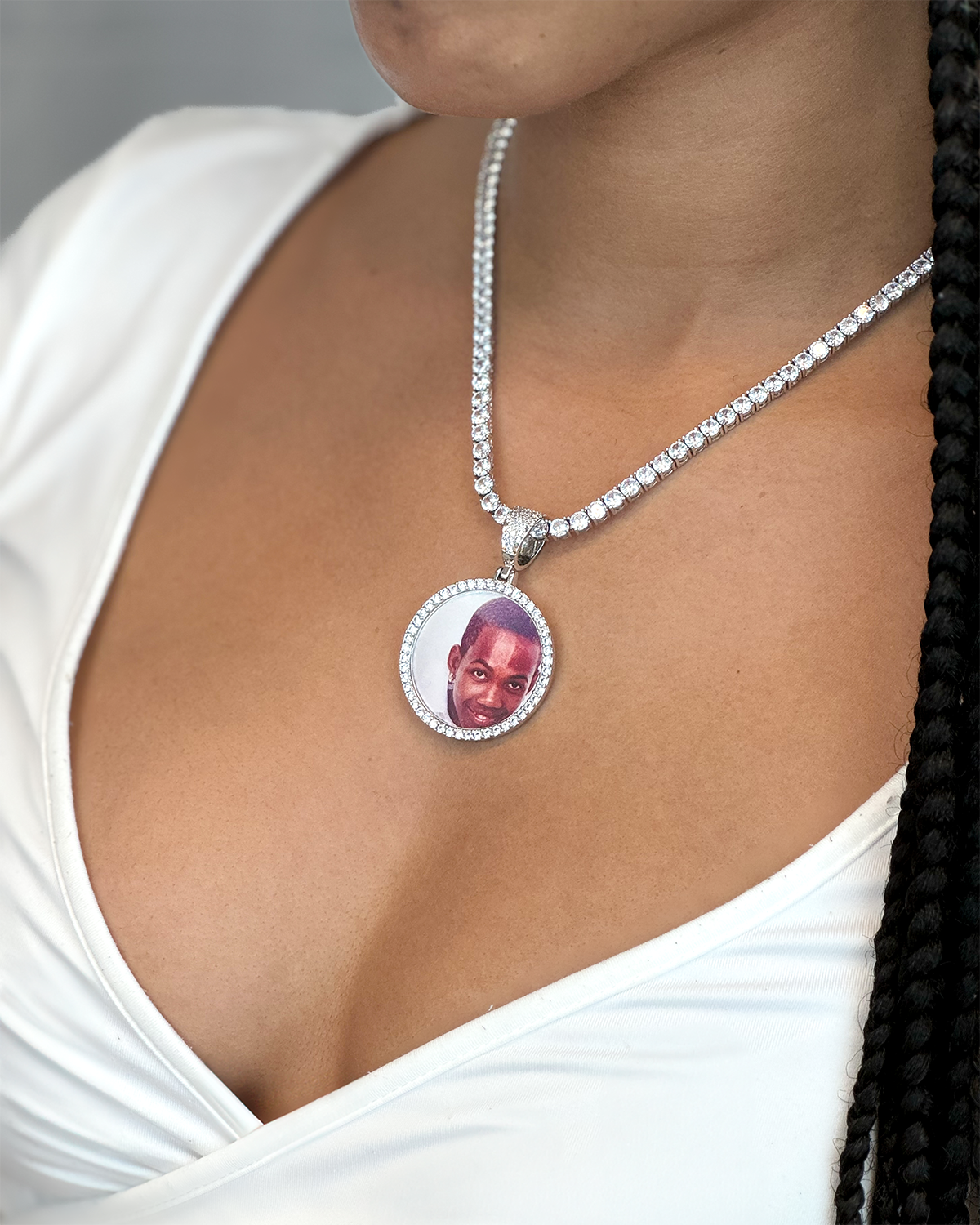 Classic Circle Photo Pendant