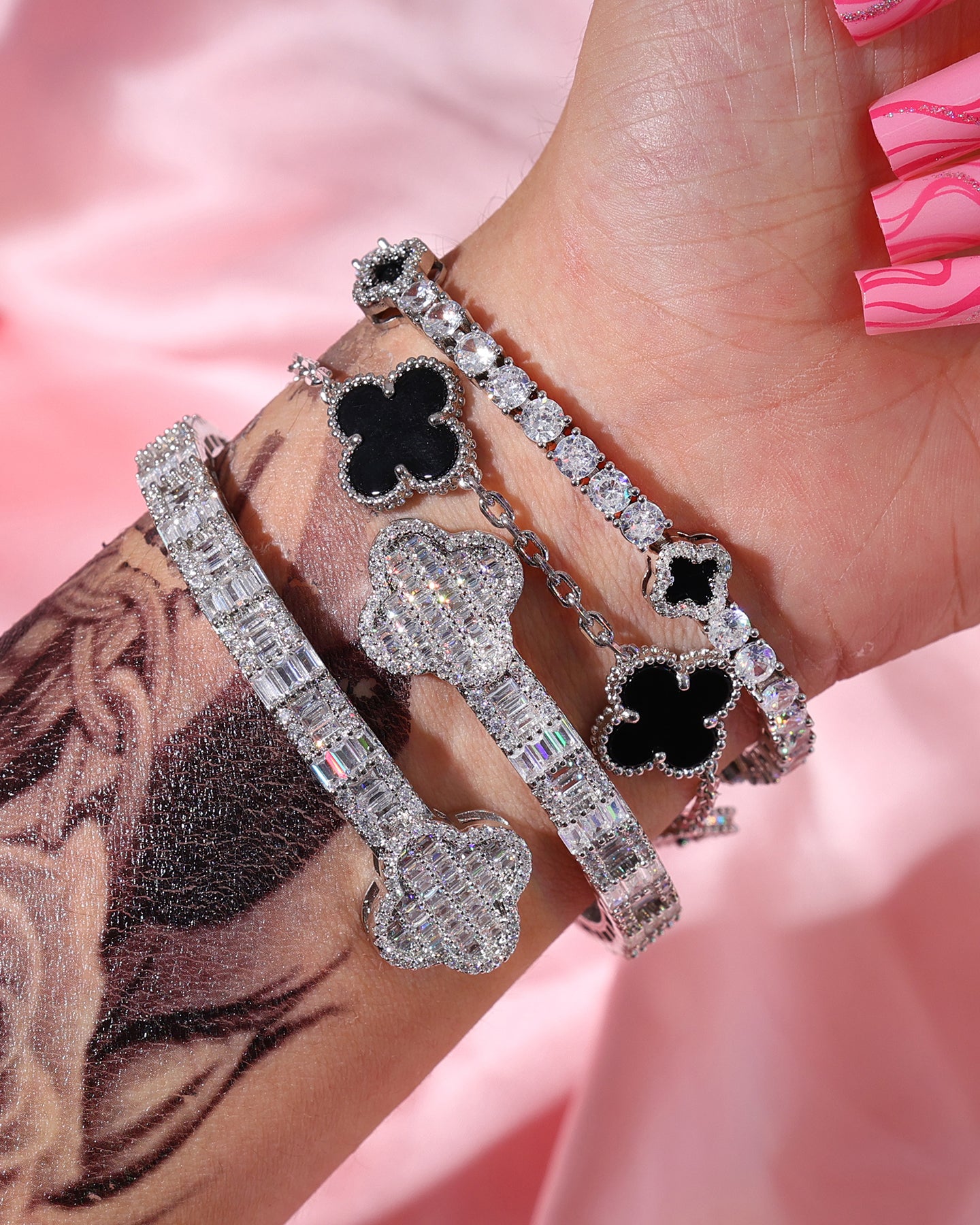Lucky Four-Leaf Bracelet Set