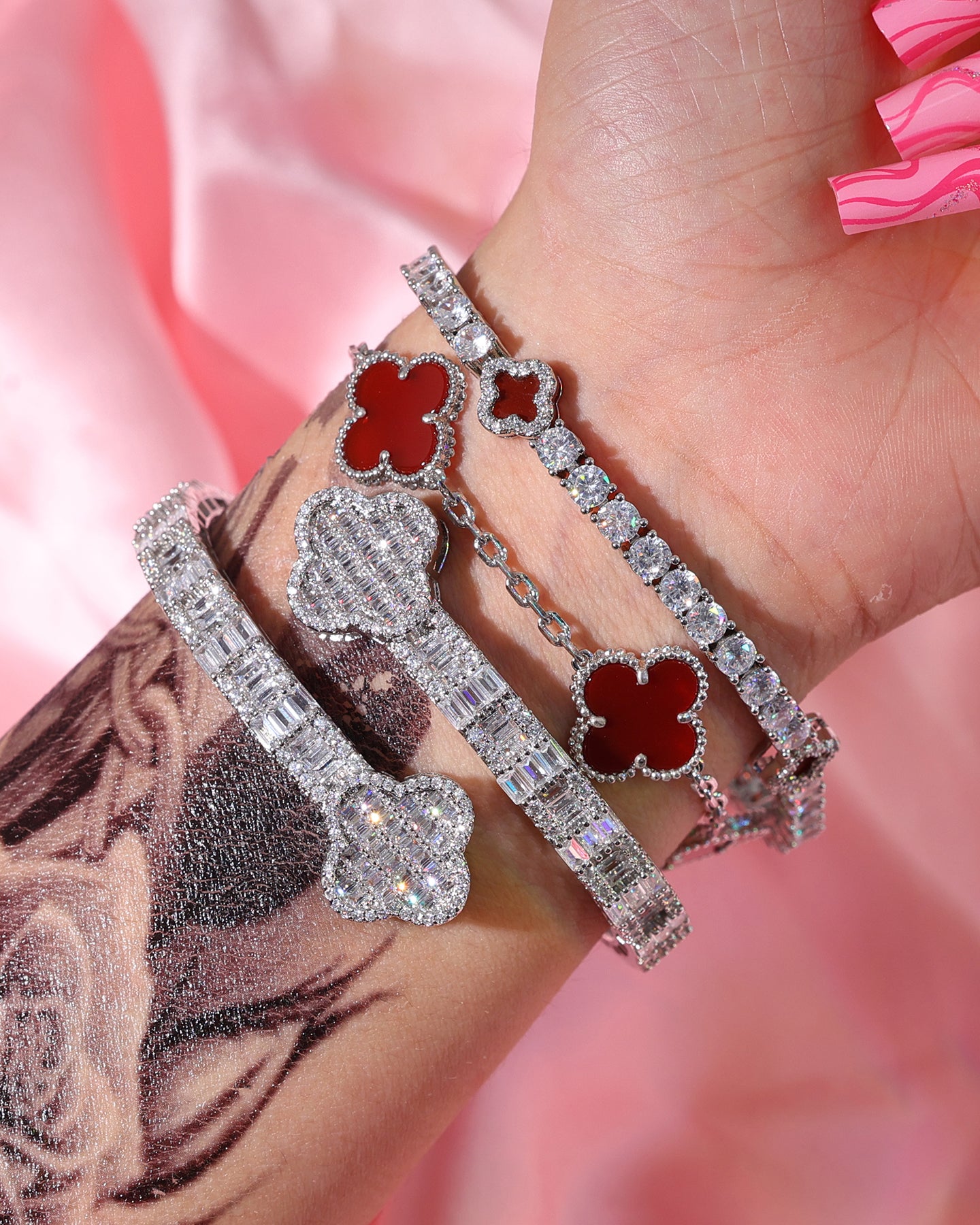 Lucky Four-Leaf Bracelet Set