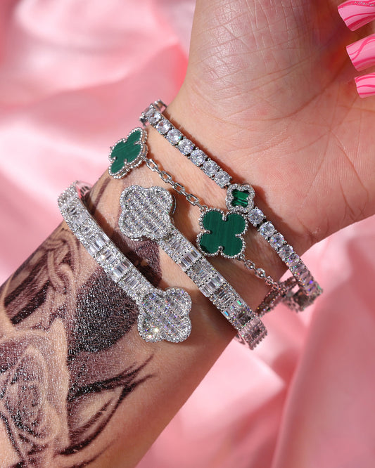 Lucky Four-Leaf Bracelet Set