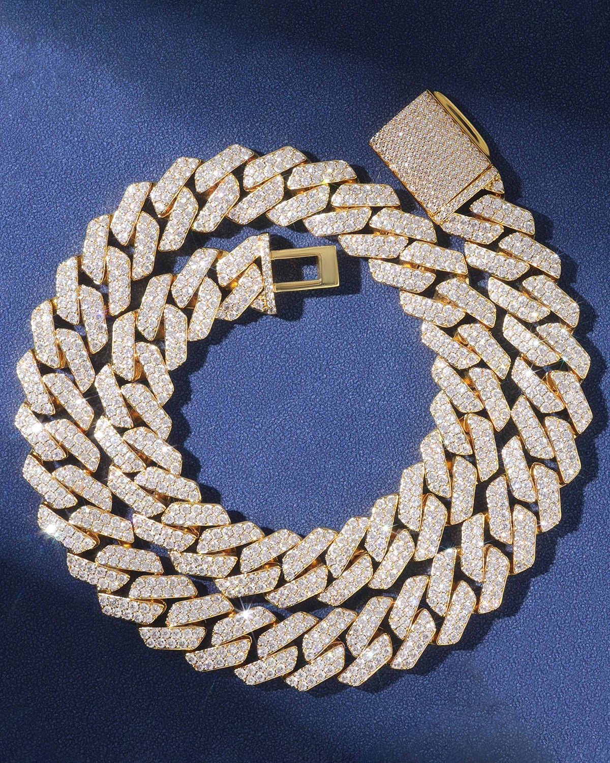 Timeless Prong Necklace