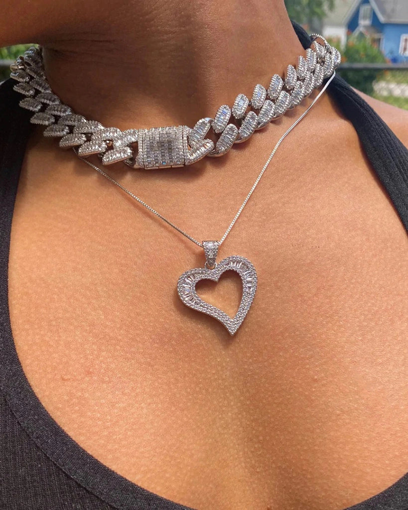 Wavy Heart Pendant