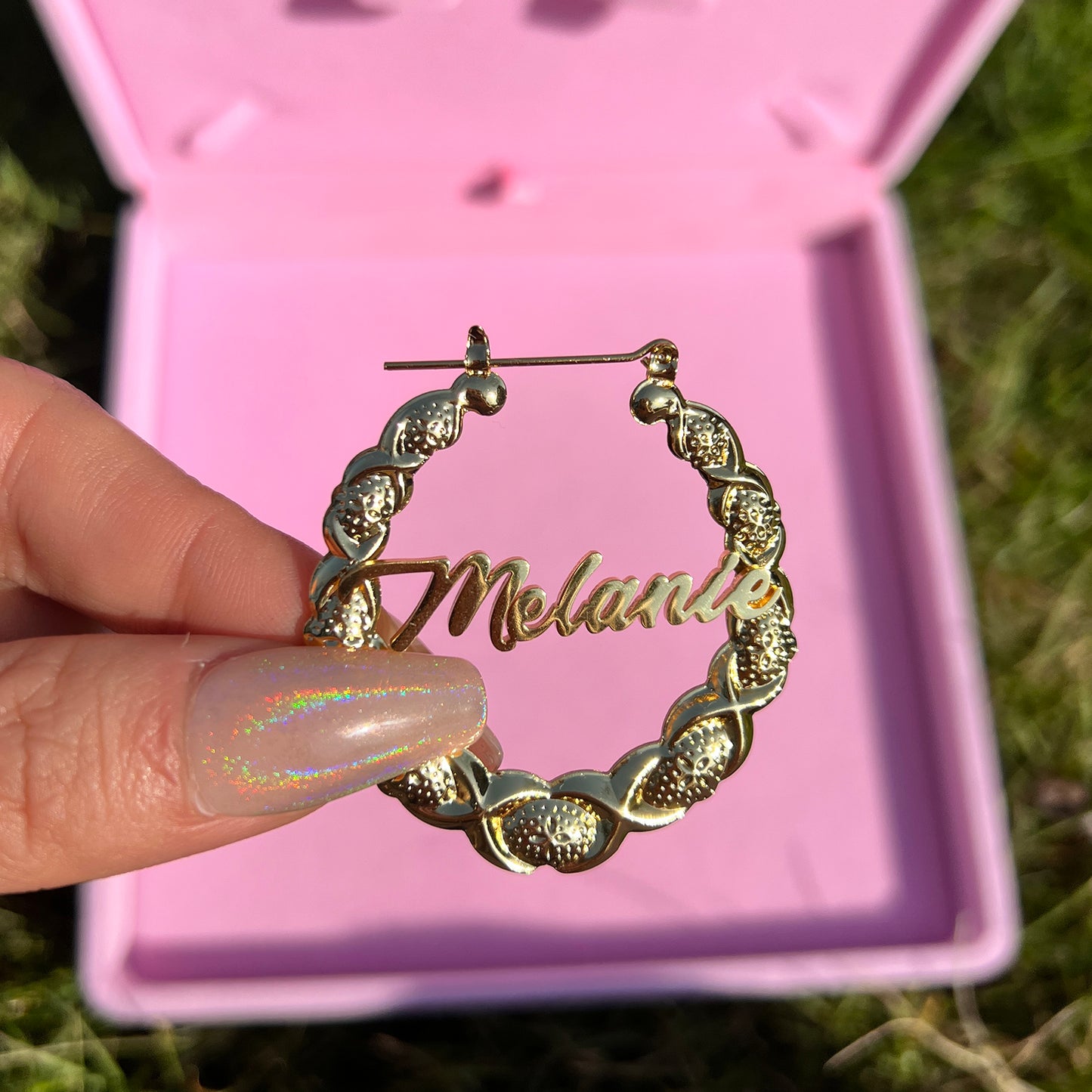 Two Tone XOXO Nameplate & Earring