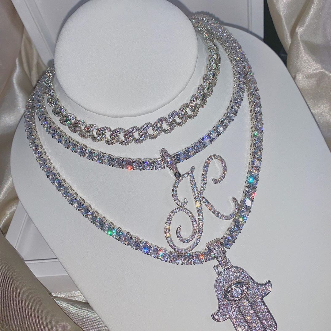 Posh Cursive Pendant Necklace