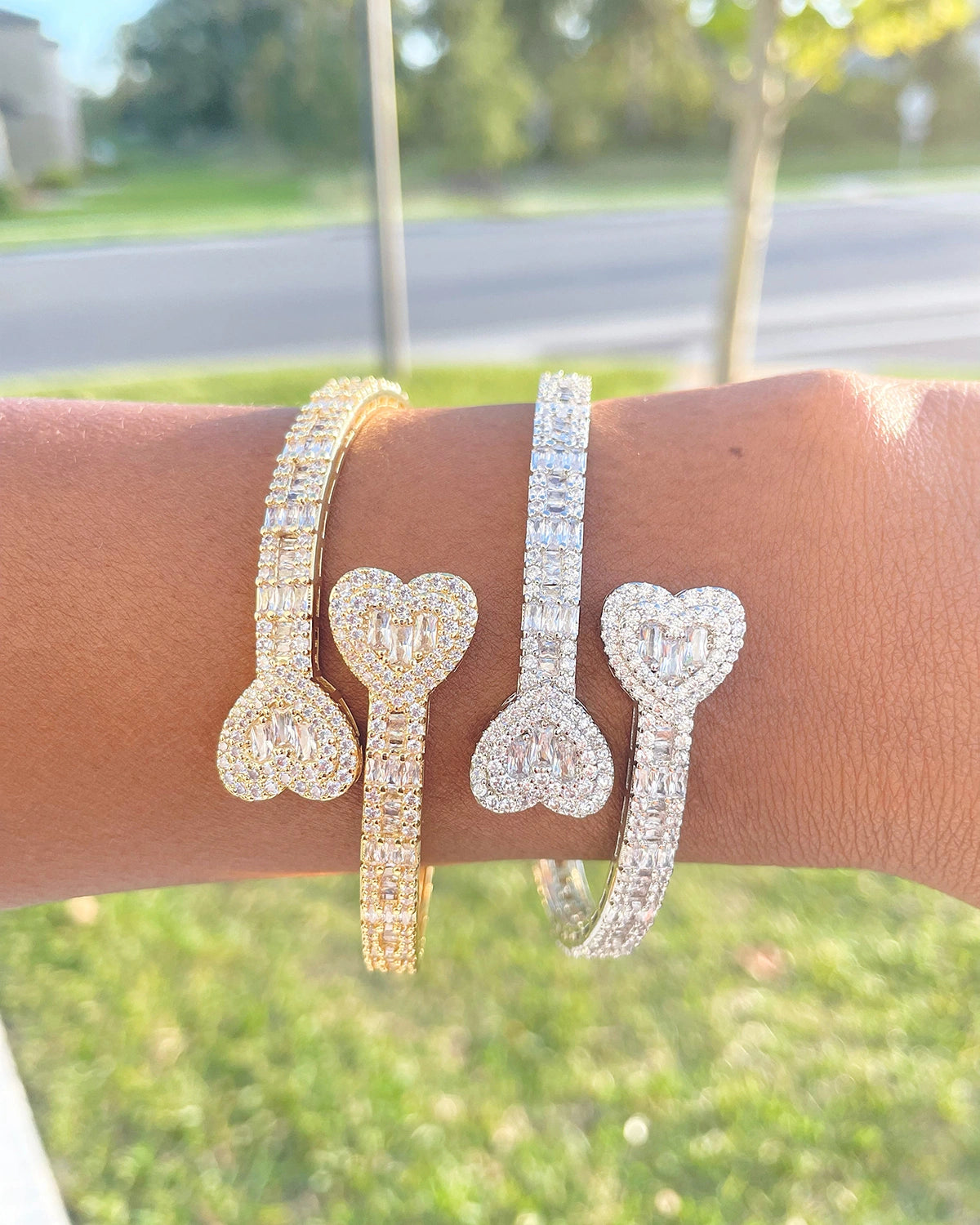 Lovely Heart Bangle