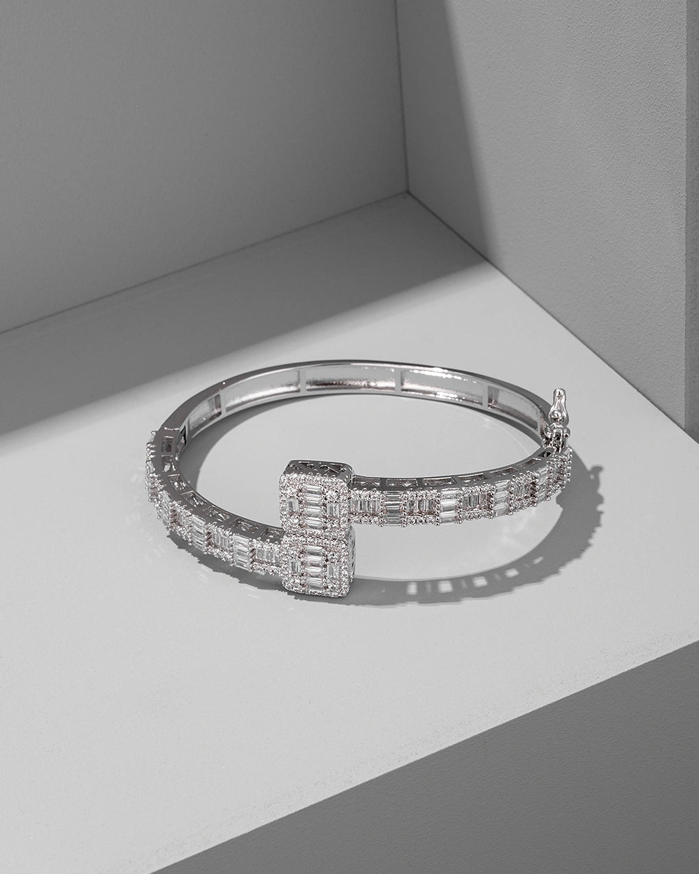 Royalty Bangle