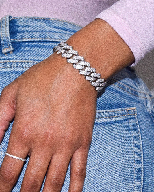 Timeless Prong Bracelet