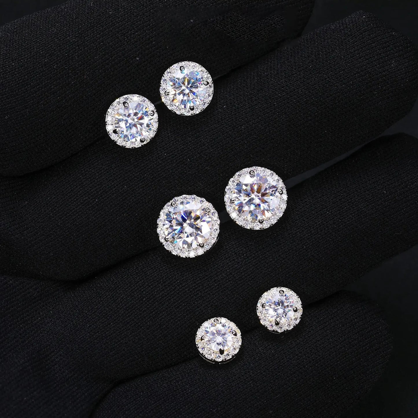 VVS1 Moissanite Halo Studs