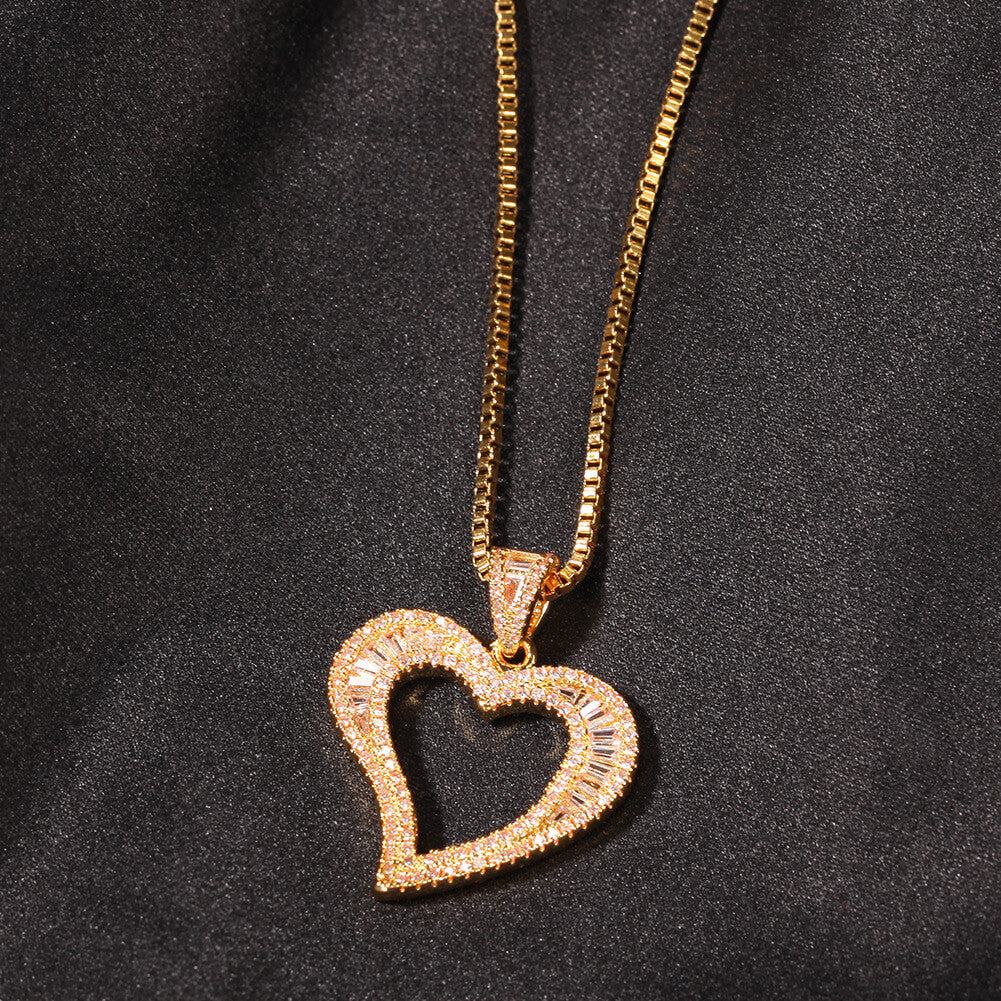 Wavy Heart Pendant